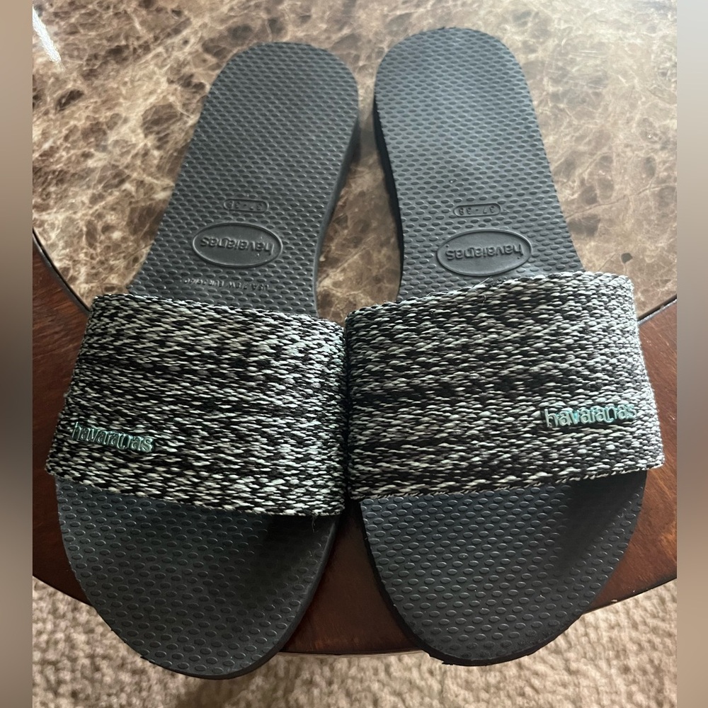 Women’s 7/8 havaianas sandal